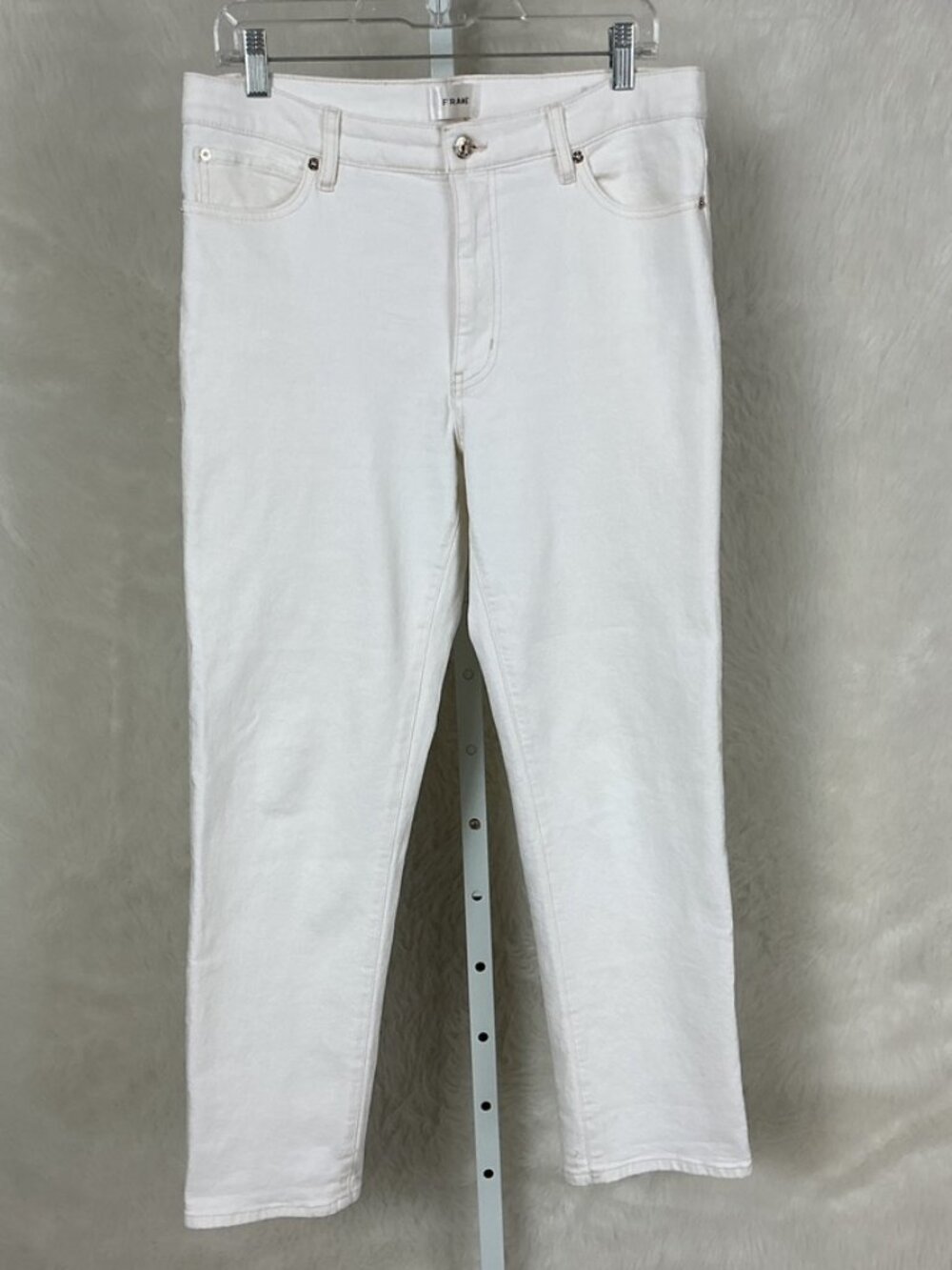 Frame White Au Natural Clean The Borrowed Mid Rise Ankle Boyfriend Jeans 30